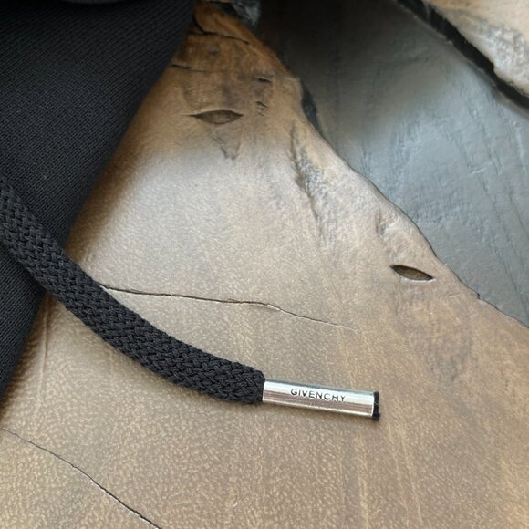 Givenchy: RARE Embroidered 4G Chito Boy Graffiti Bandana Hoodie SS22 - Picture 13 of 13